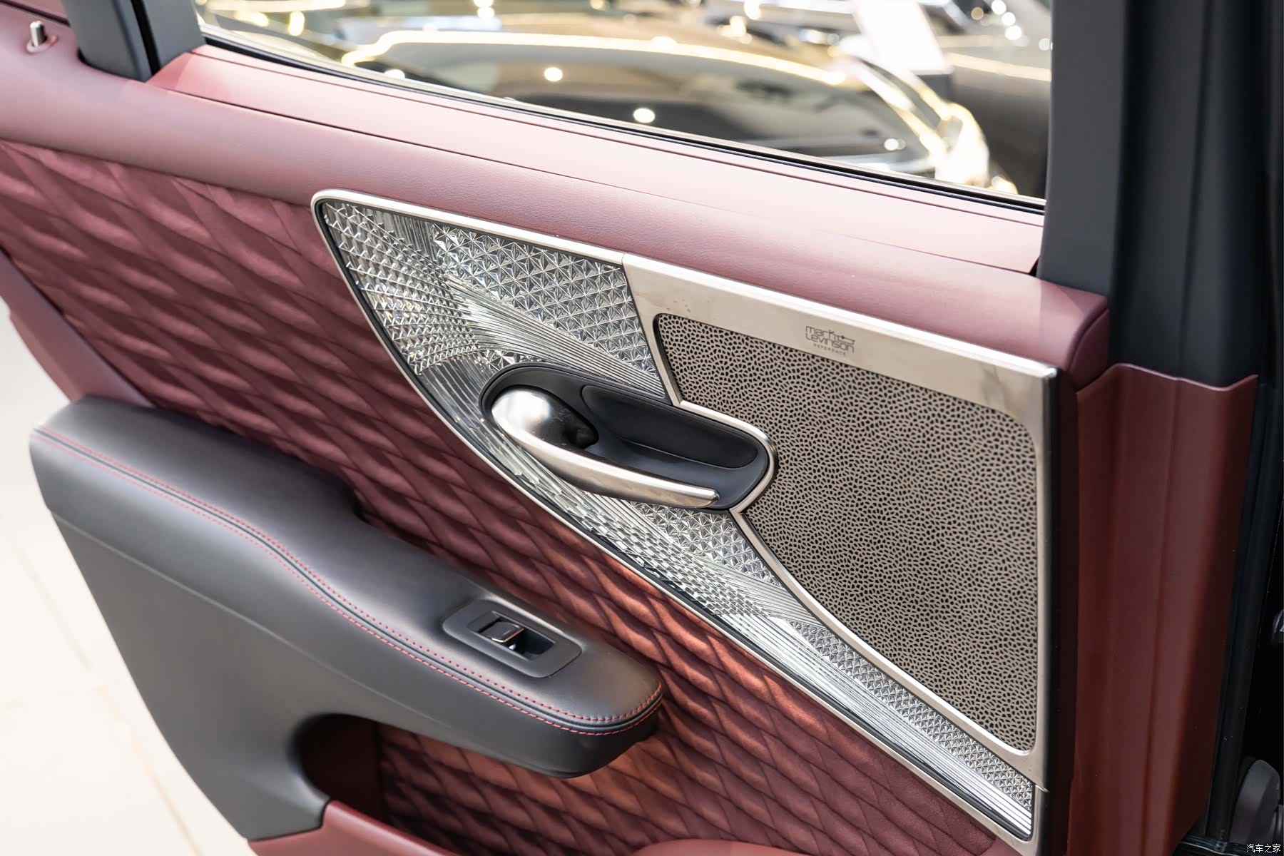 Lexus LS, 2021 17
