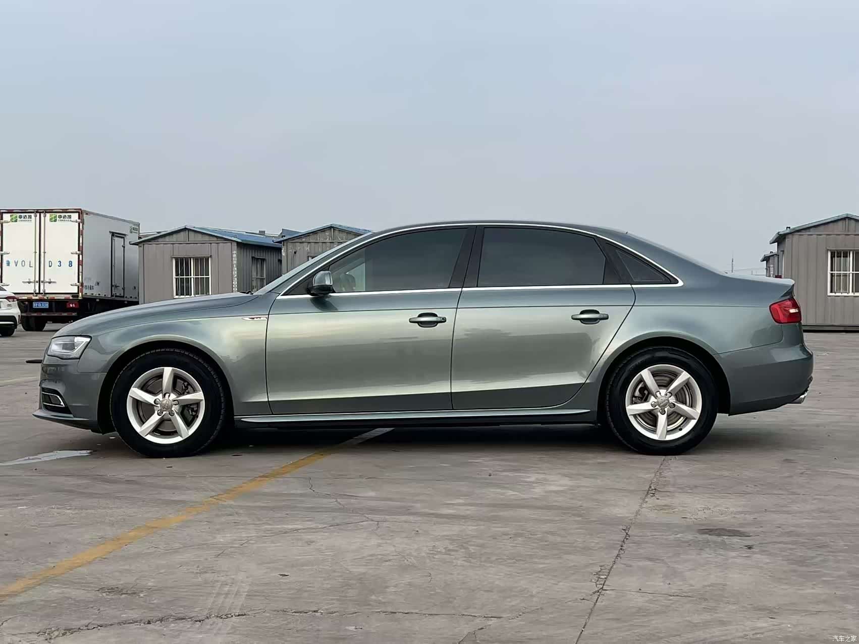 Audi A4L, 2015 3