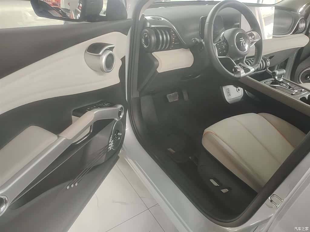 BYD Yuan, 2024 16