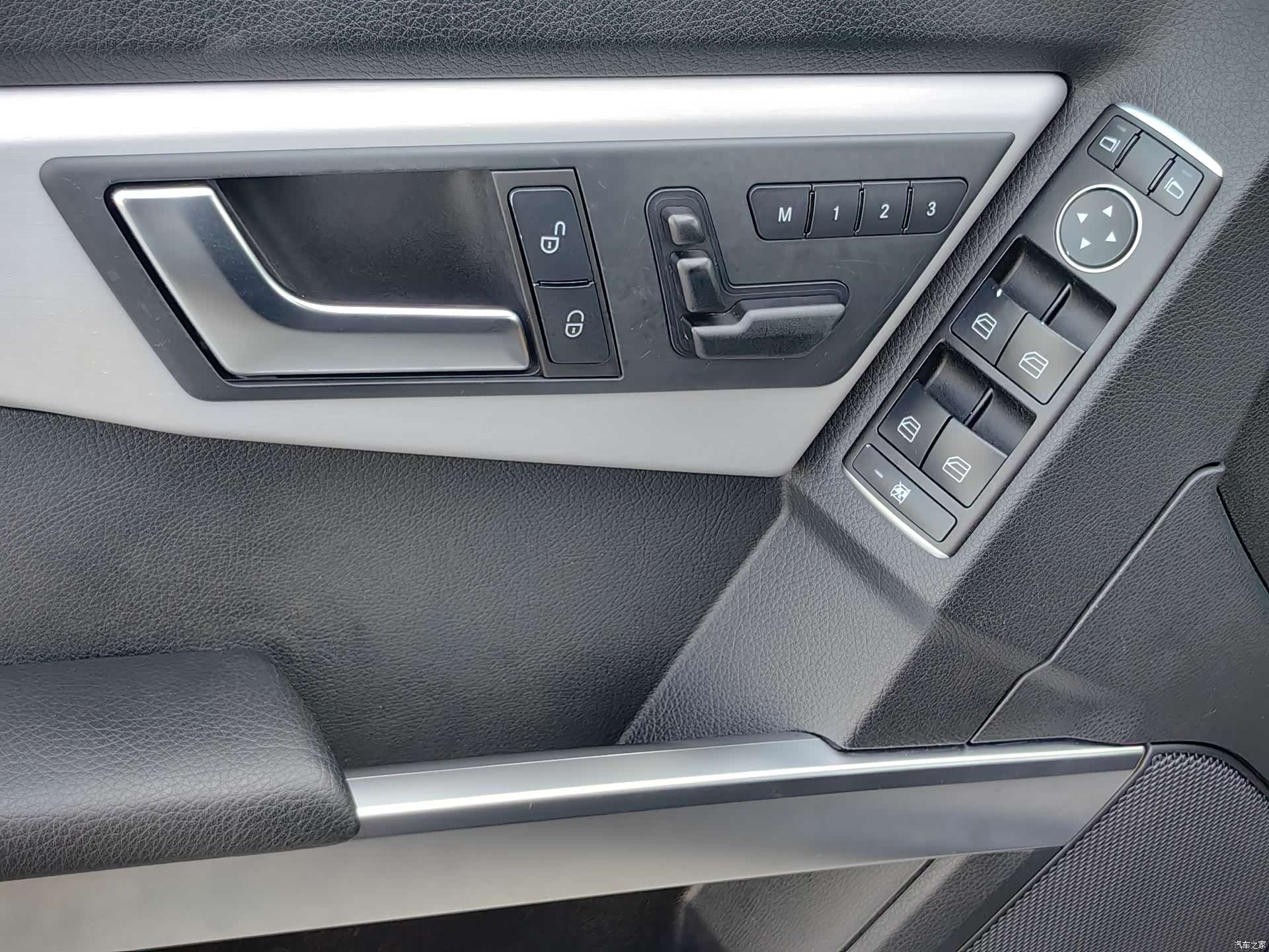 Mercedes-Benz GLK-Class, 2015 7