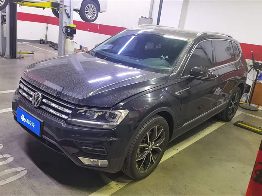 Volkswagen Tiguan L