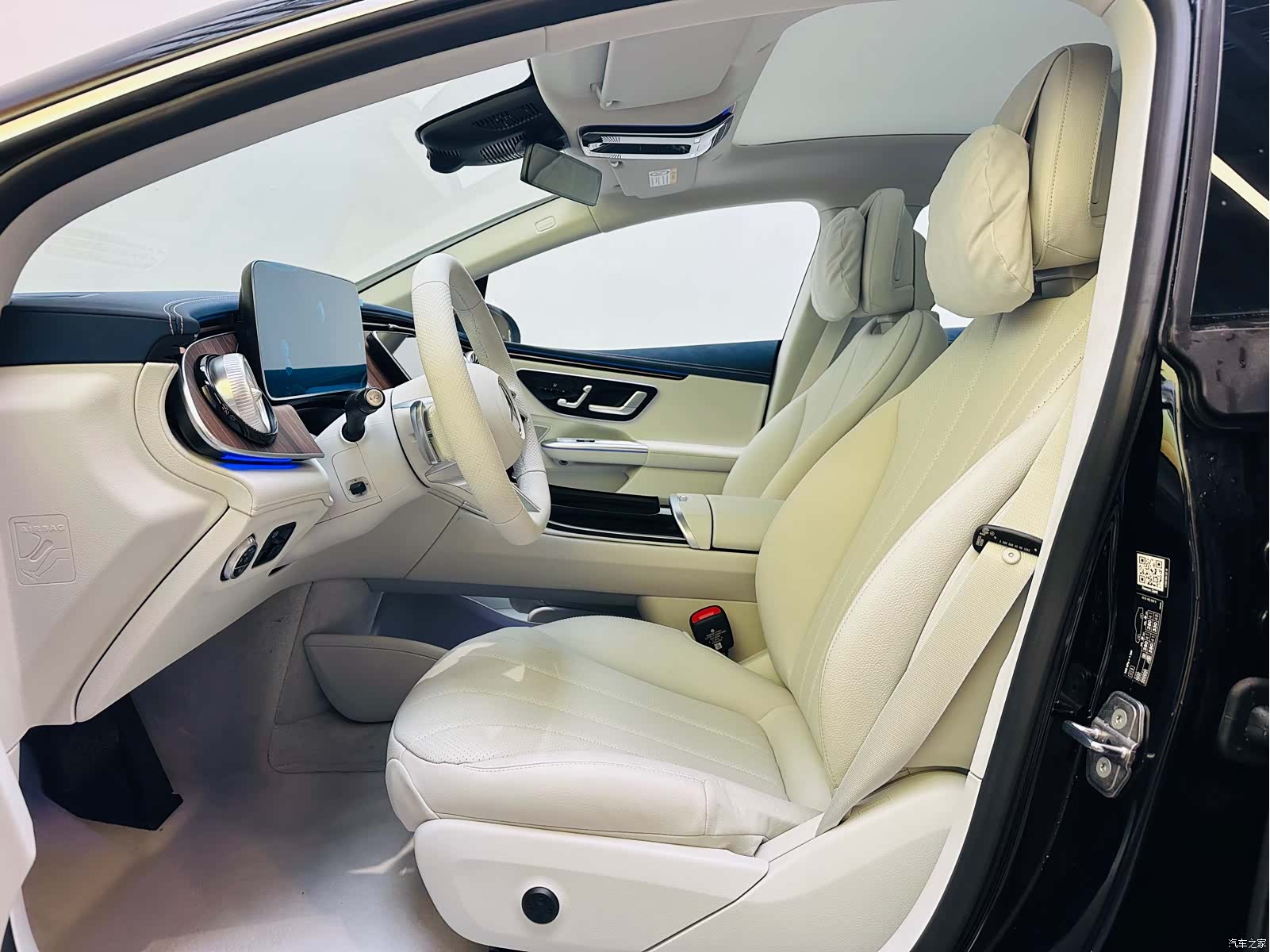Mercedes-Benz EQE, 2025 8