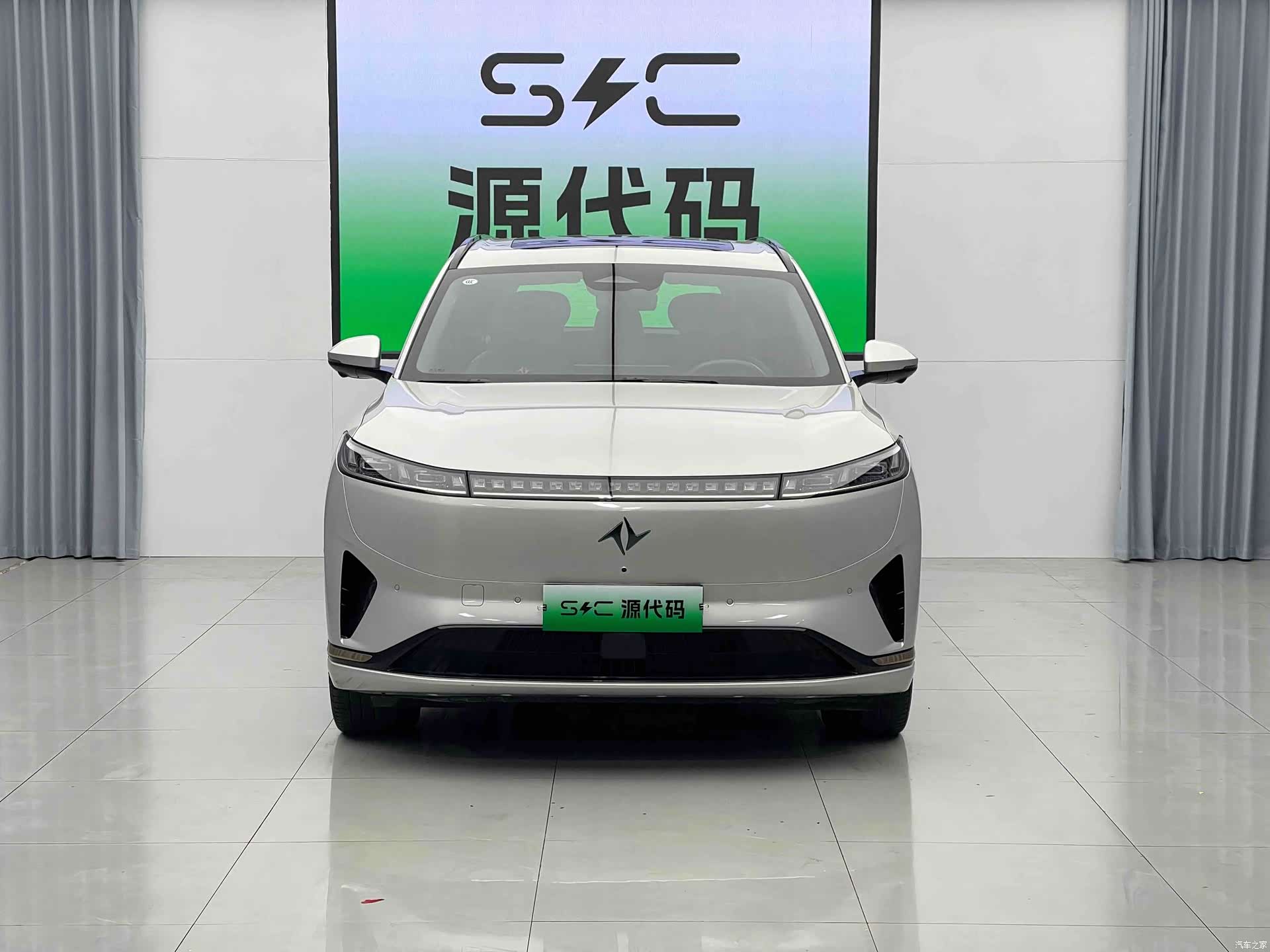 DongFeng eπ008, 2024 4