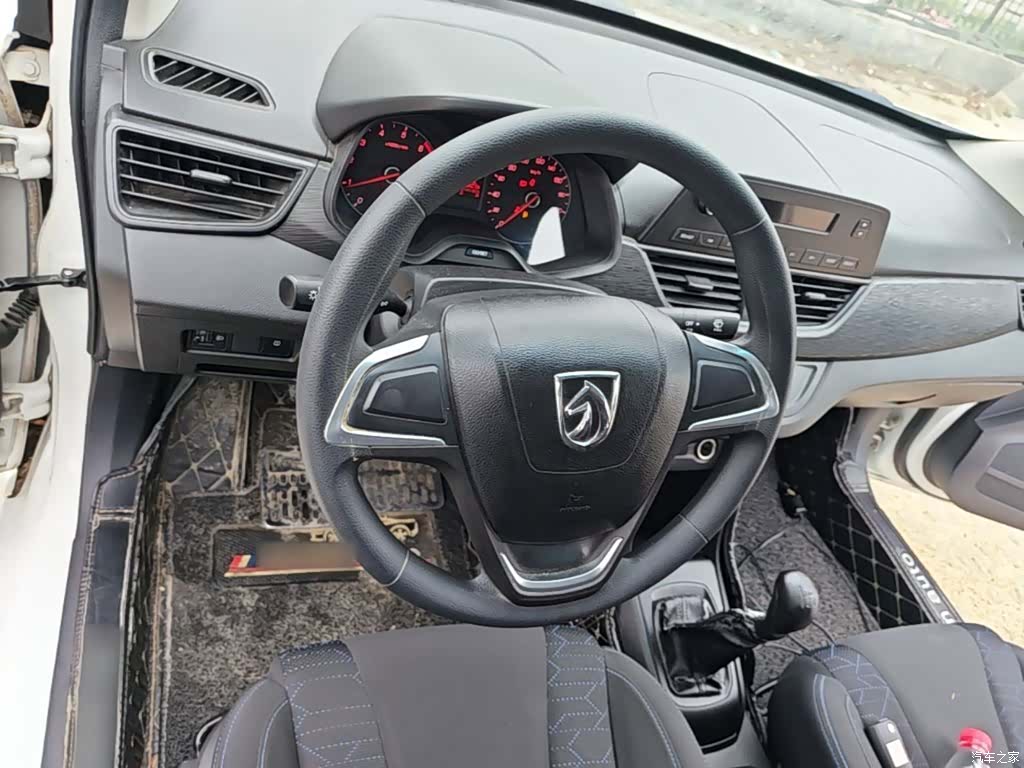 Wuling 310, 2020 11