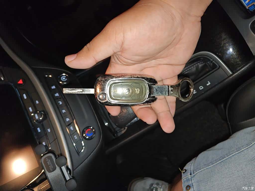 Buick Verano, 2015 12