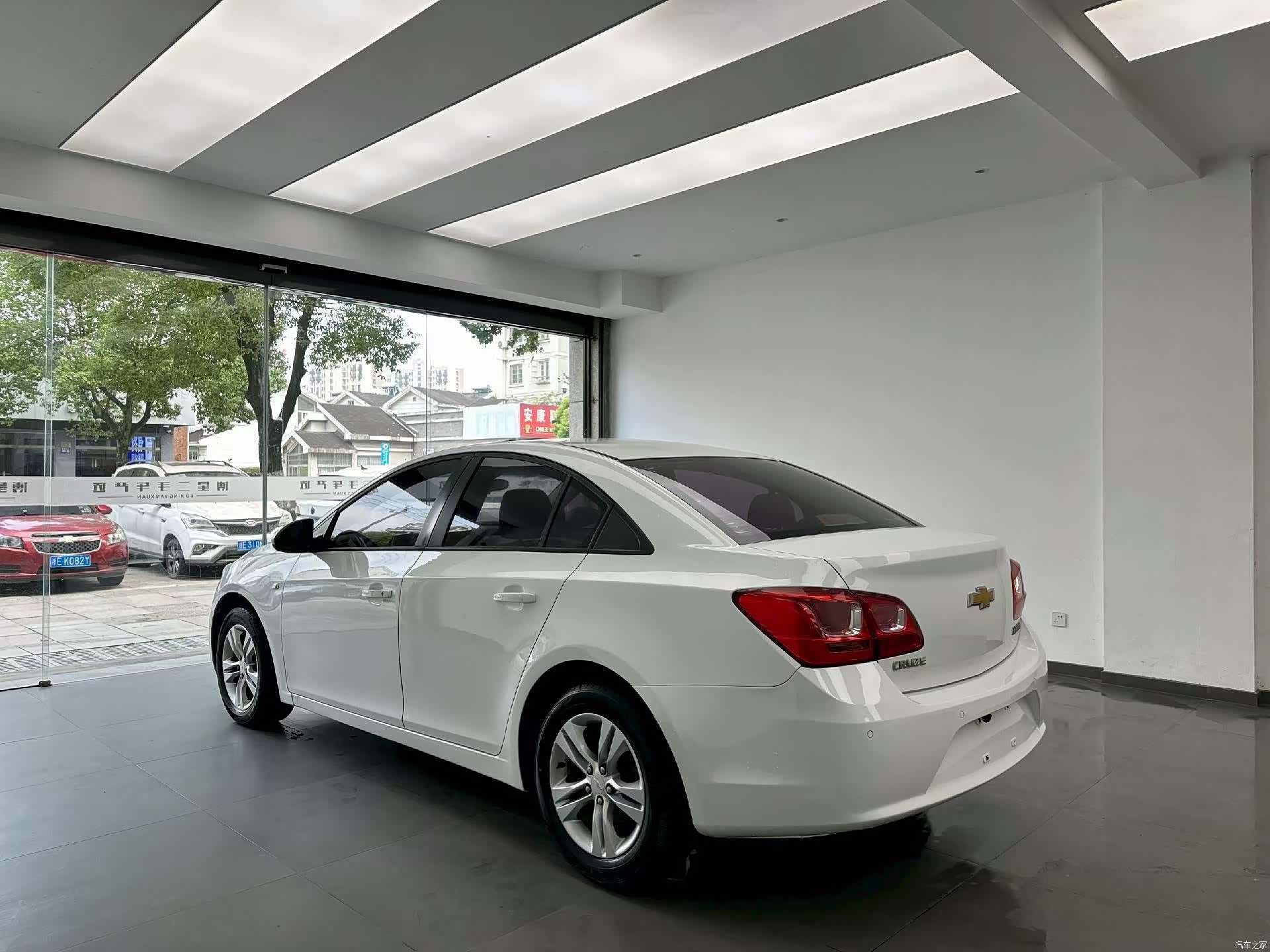 Chevrolet SE, 2015 7