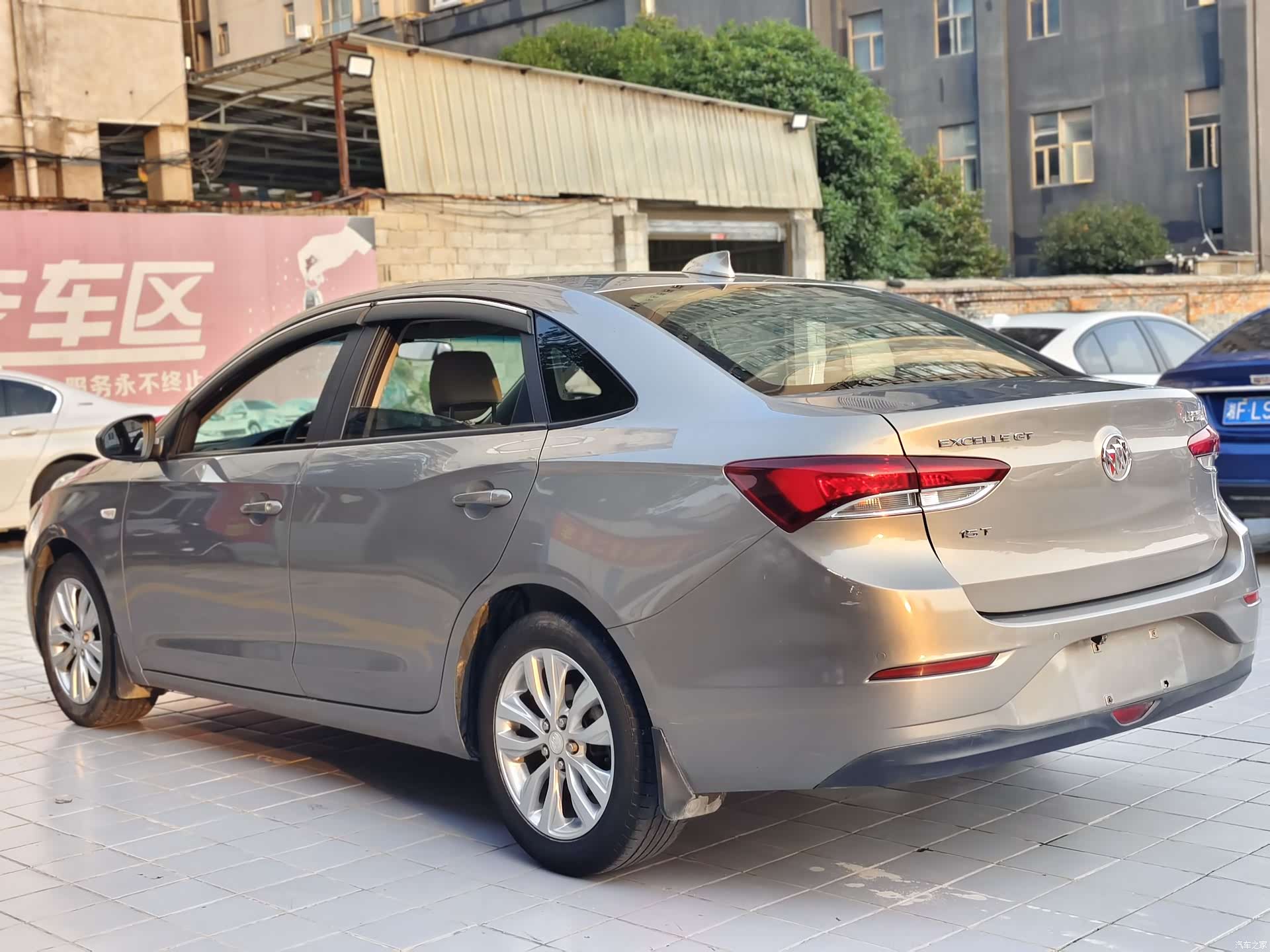 Buick V, 2018 18
