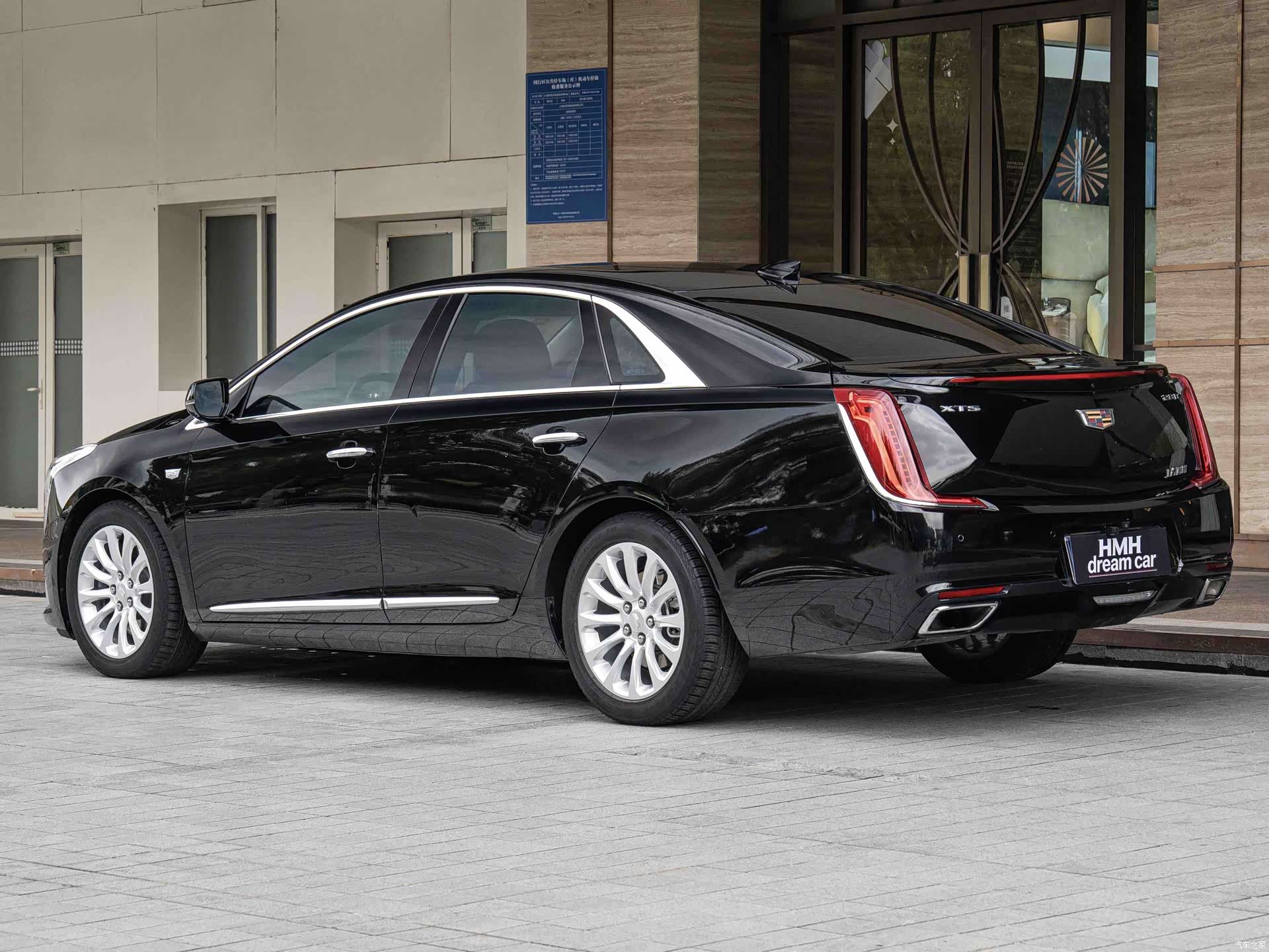 Cadillac XTS, 2018 10
