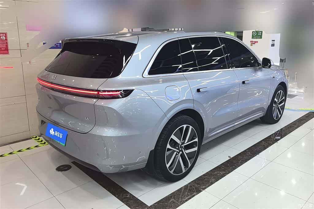 Li Auto L6, 2024 3