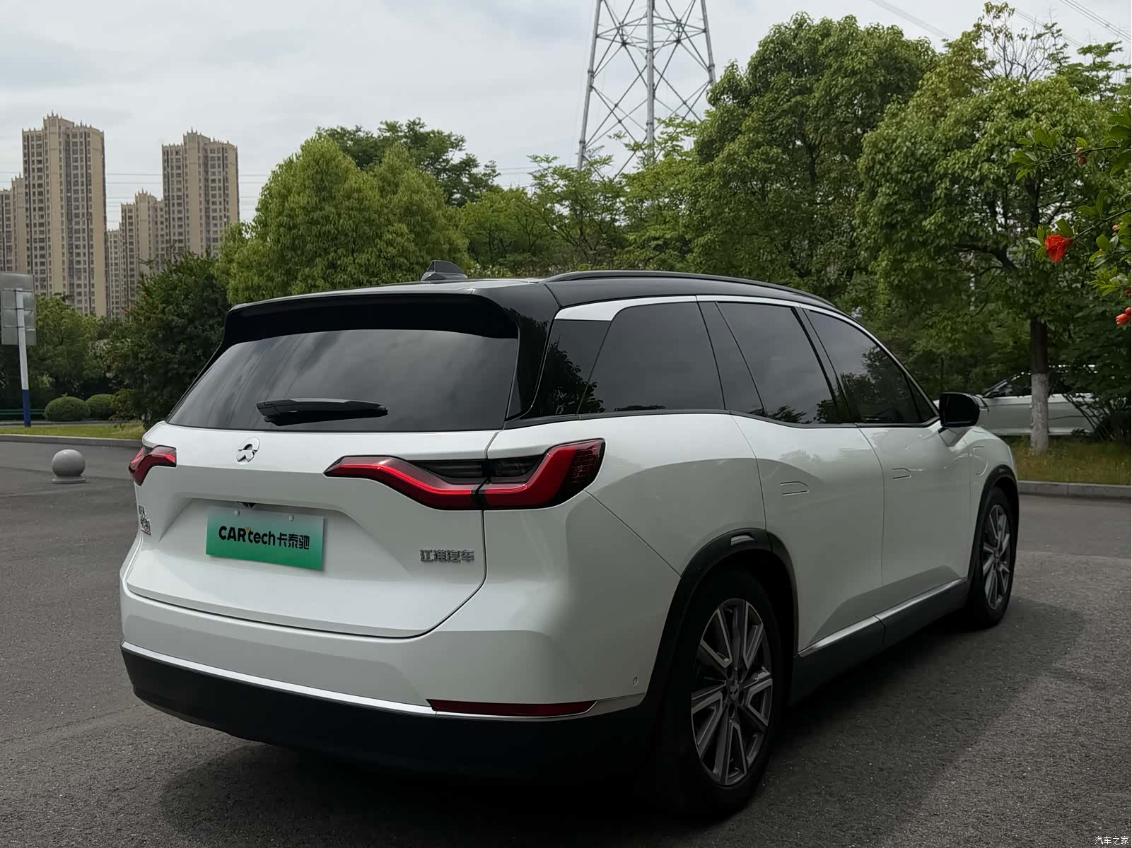 NIO ES8, 2020 15