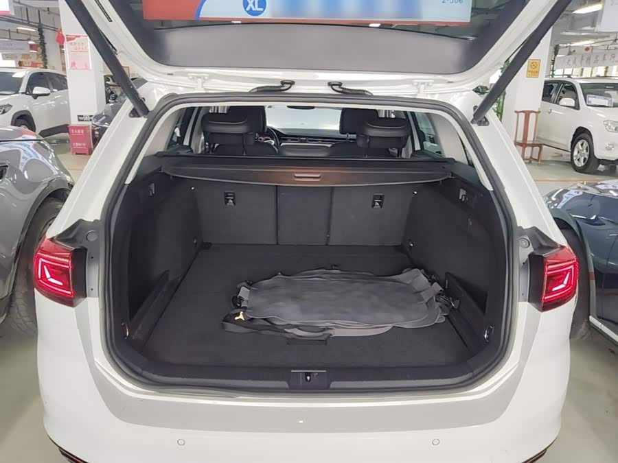 Volkswagen Passat 2023, фото 19