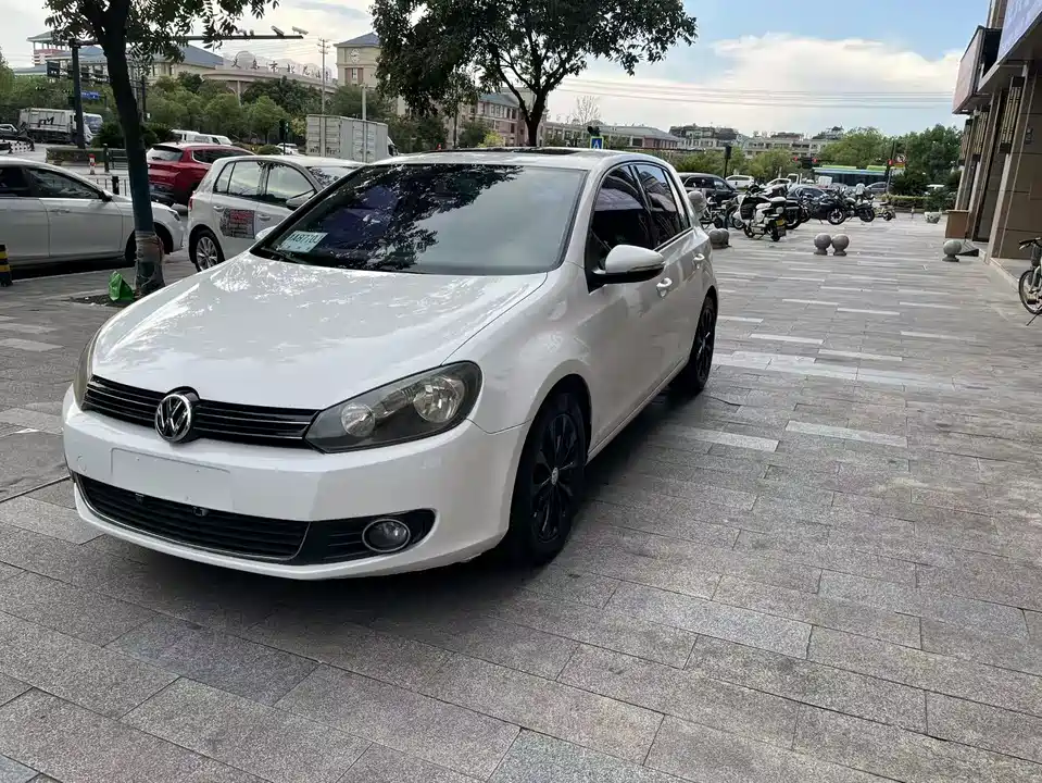 Volkswagen golf