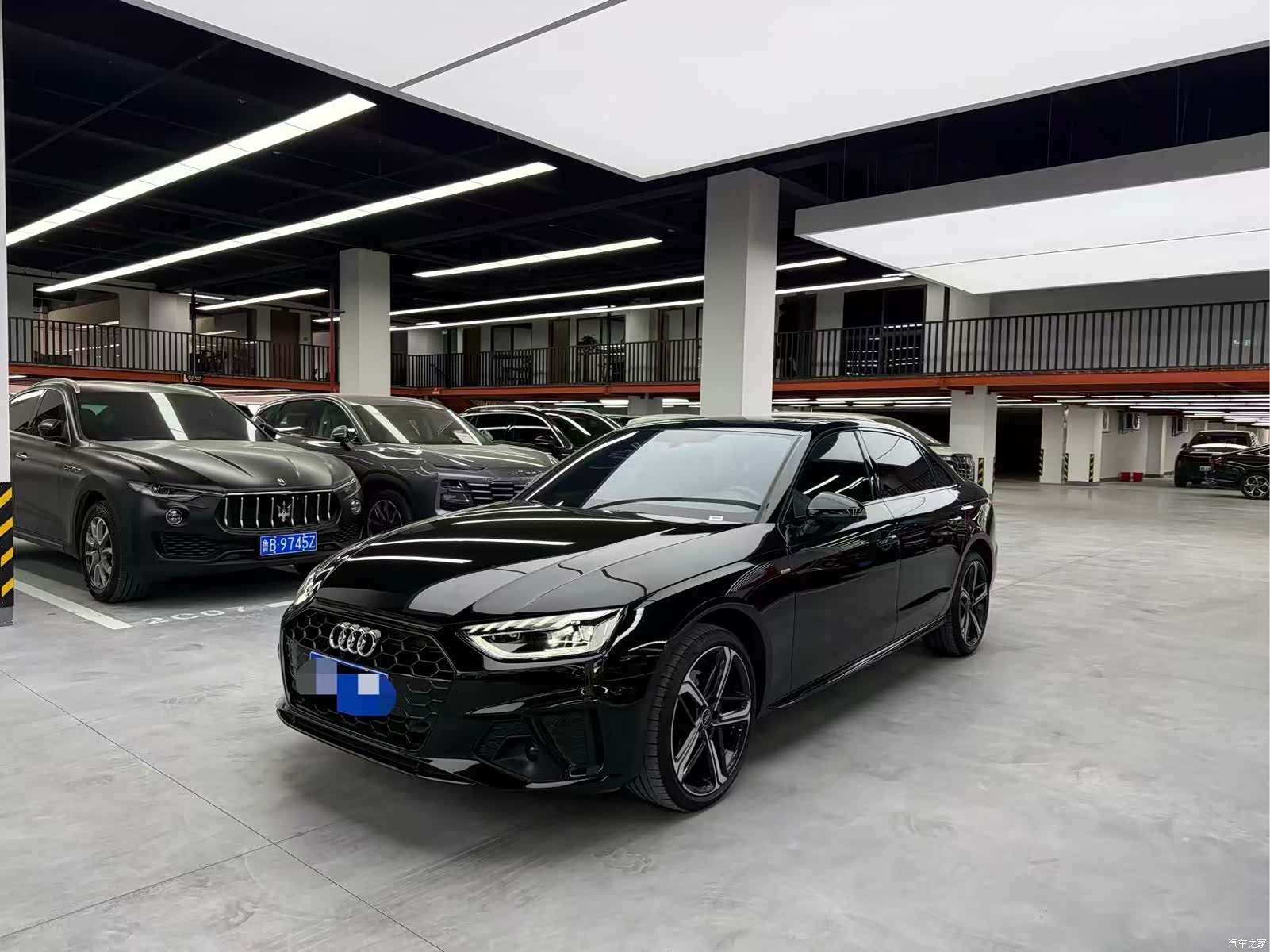 Audi A4L, 2025 1