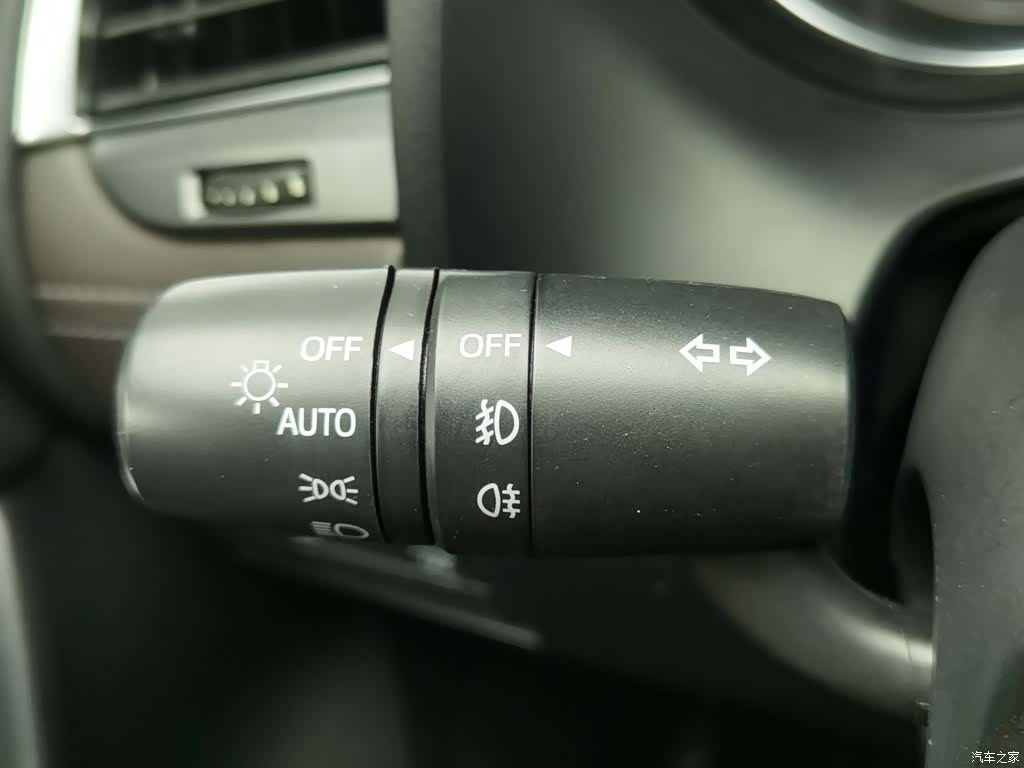 Mazda Atenza, 2016 21