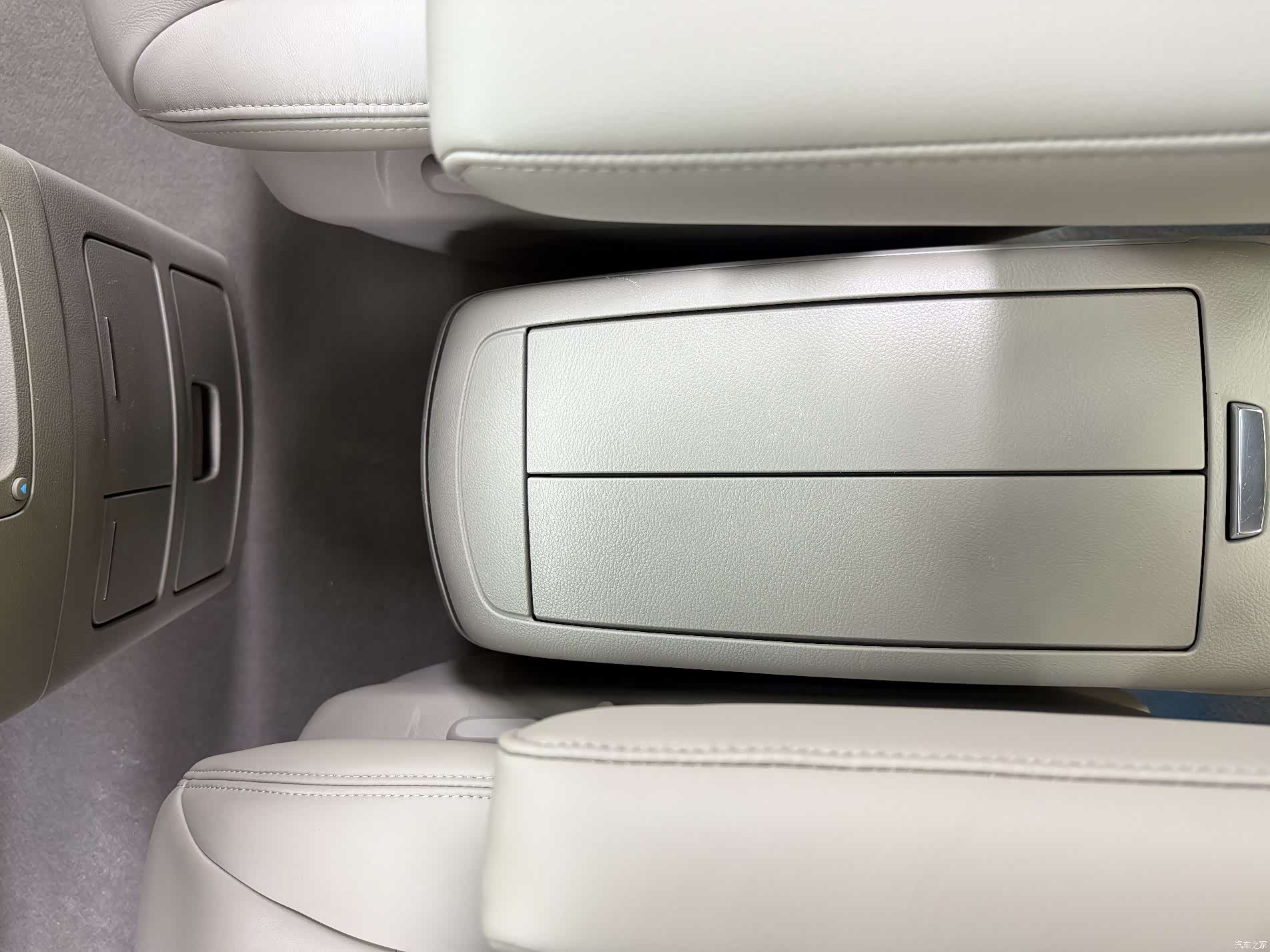 Buick GL8, 2015 23