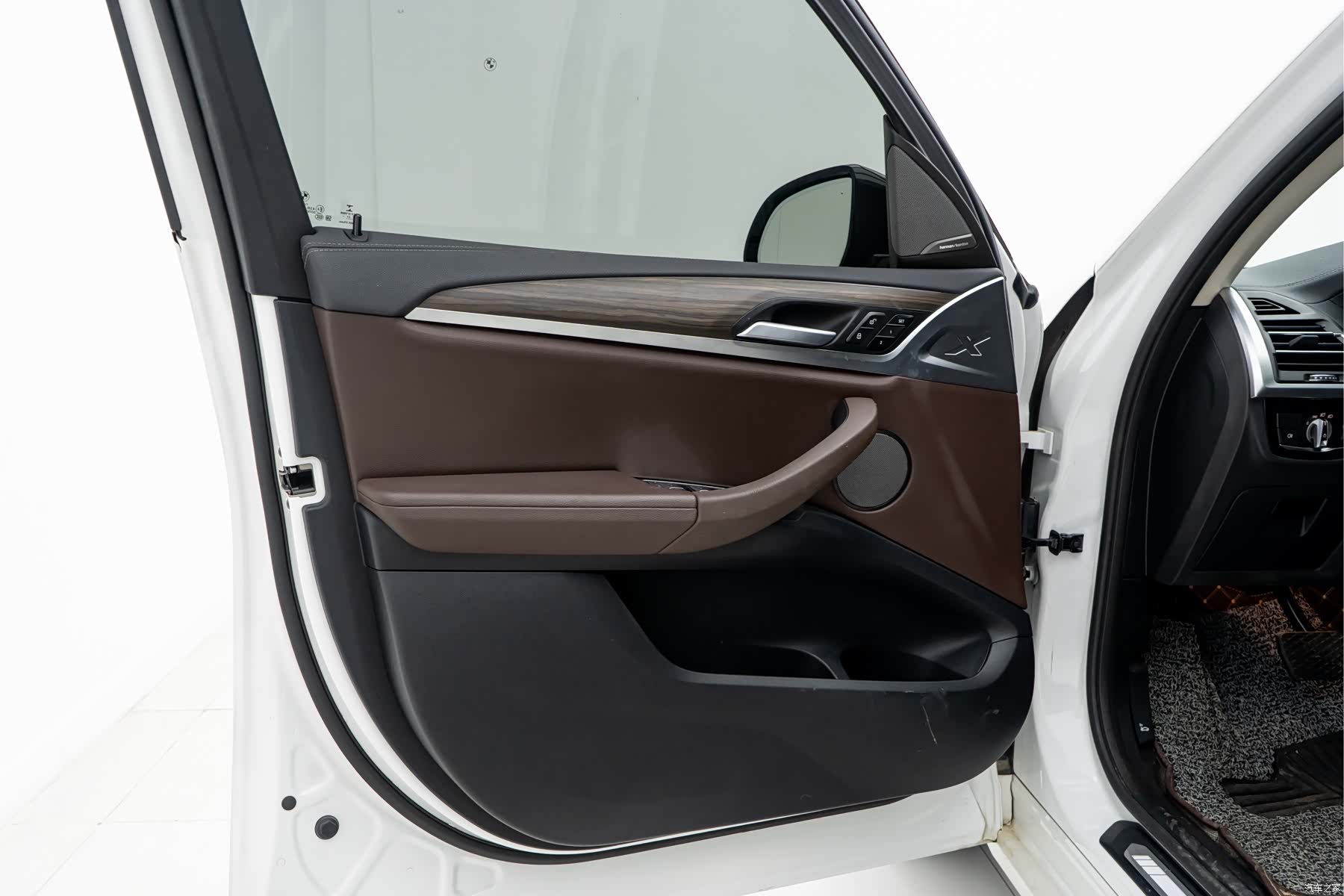 BMW X3, 2022 11