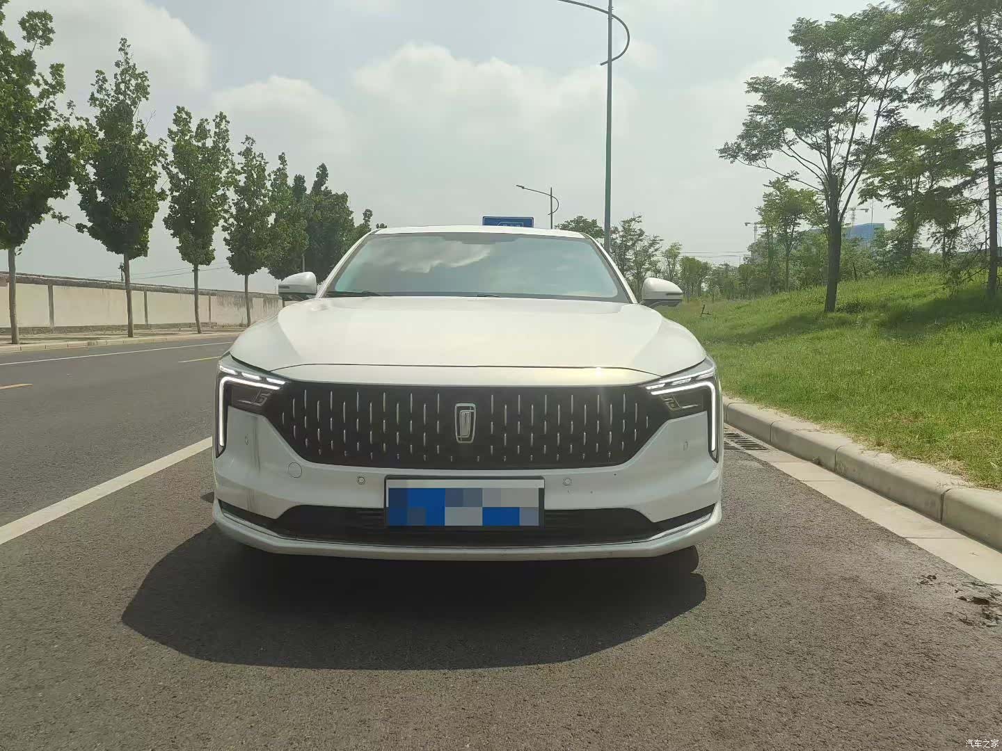 Bestune B70, 2023 2
