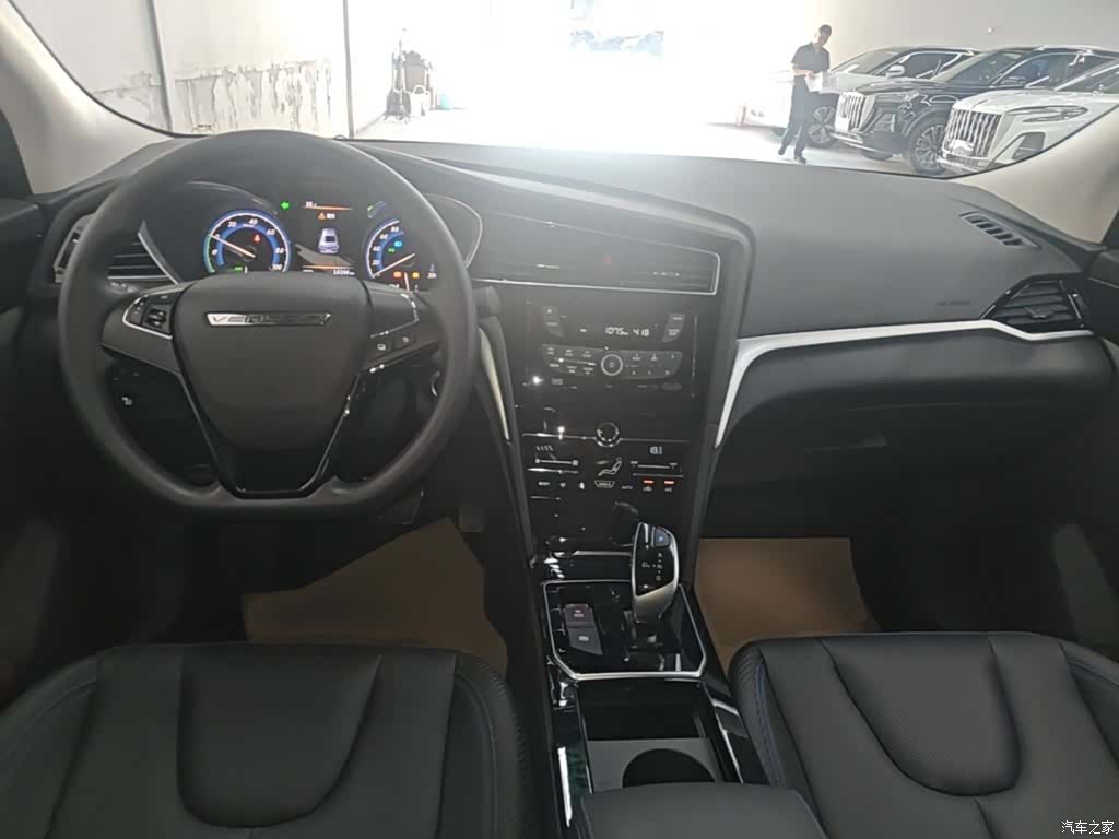 Nissan D60EV, 2026 10