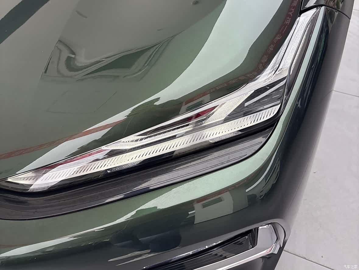 Geely 8, 2025 все фото
