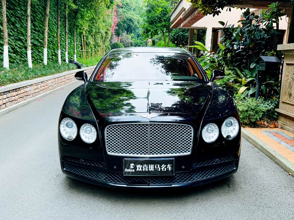 Bentley Flying