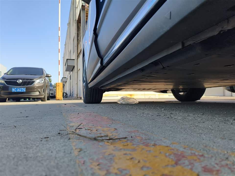 Volkswagen ID.6 CROZZ