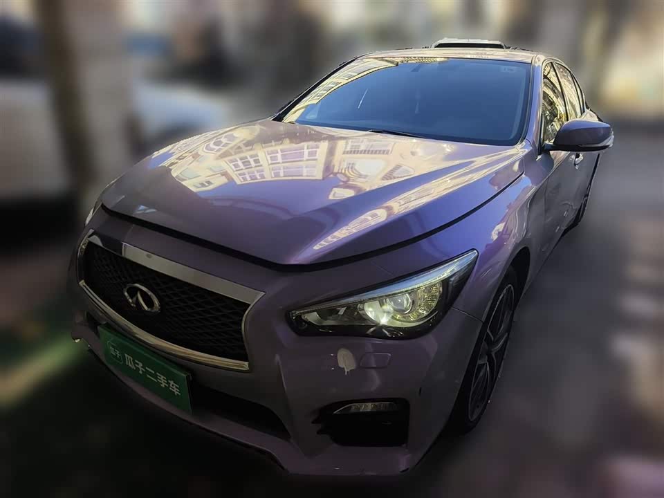 Infiniti Q50L