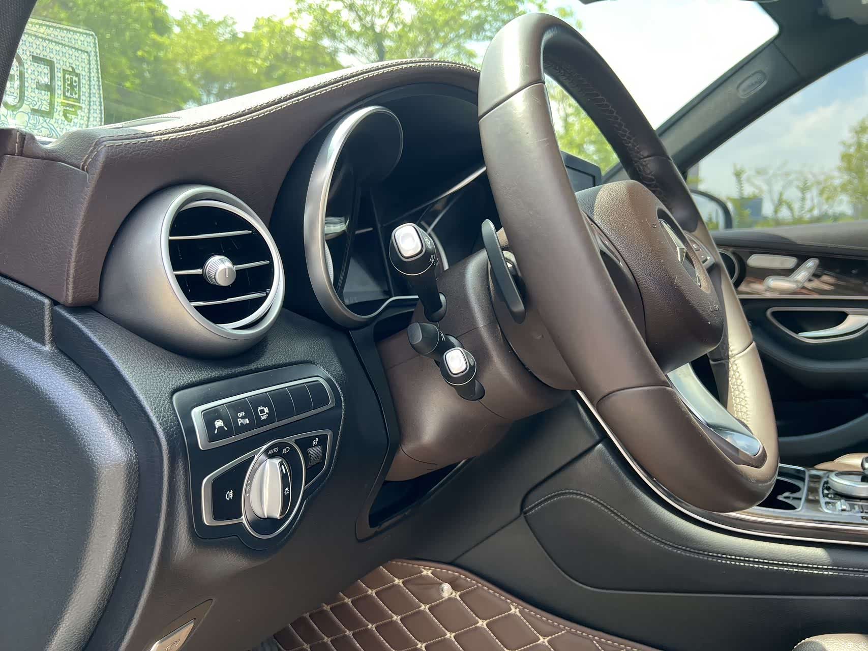 Mercedes-Benz GLC, 2019 14
