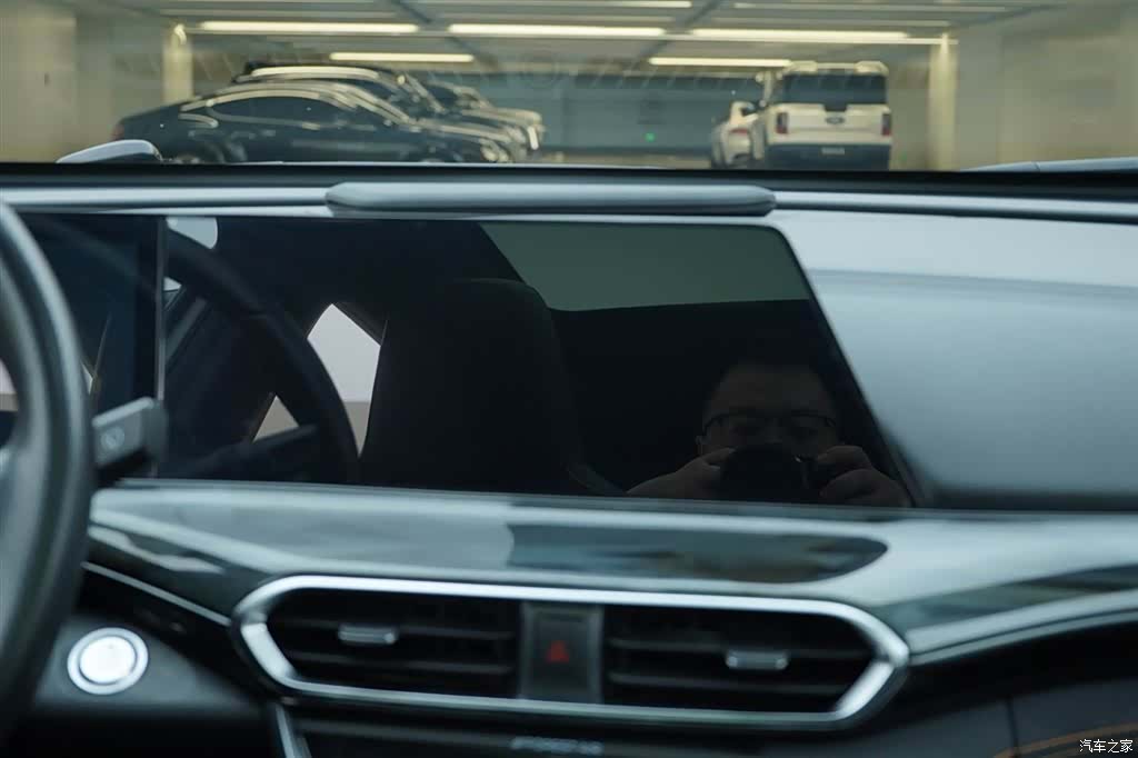 Changan UNI-T, 2023 19