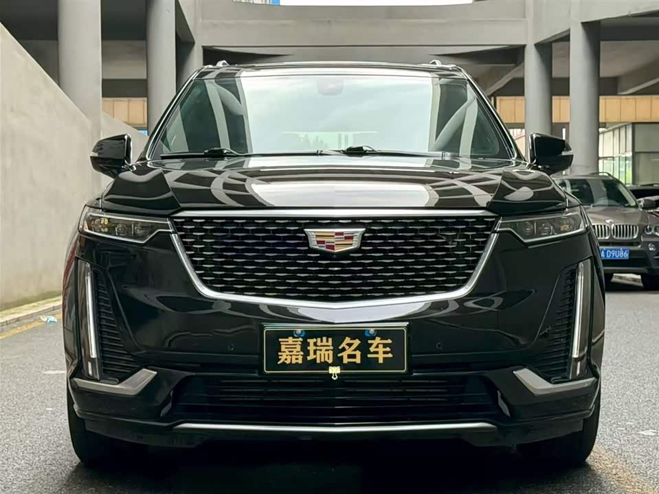 Cadillac XT6
