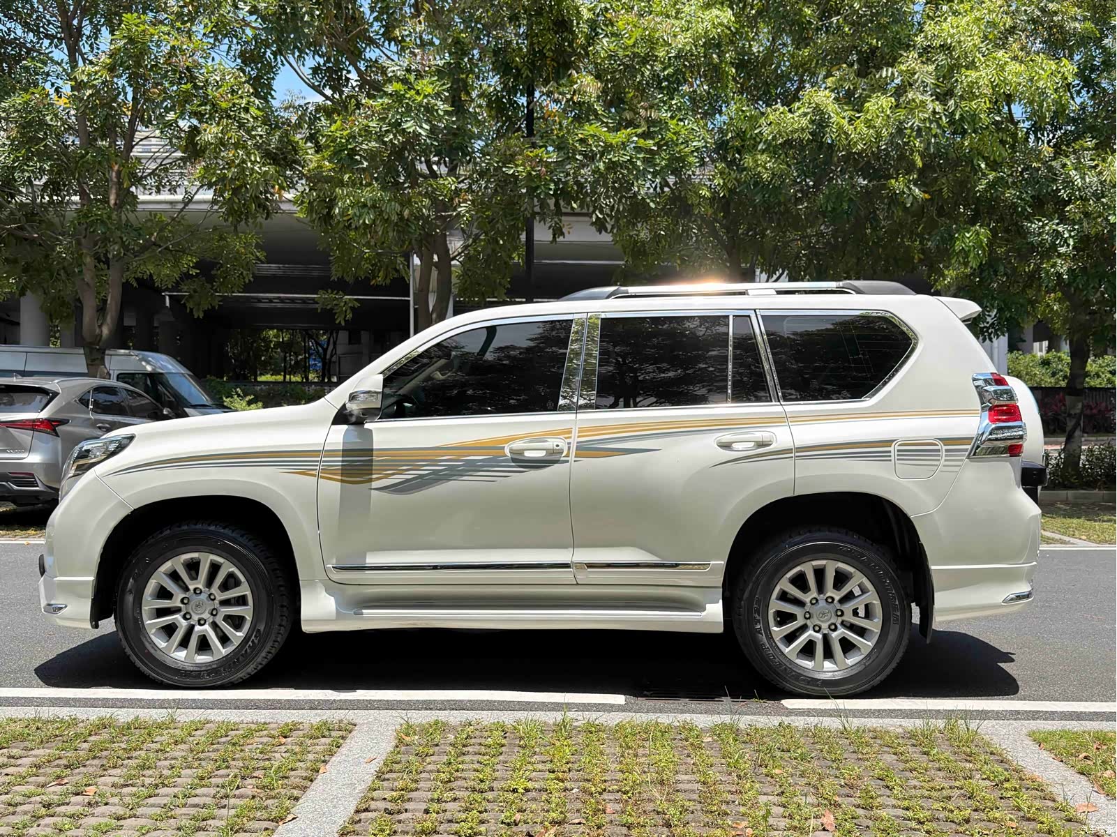 Toyota Prado, 2017 3