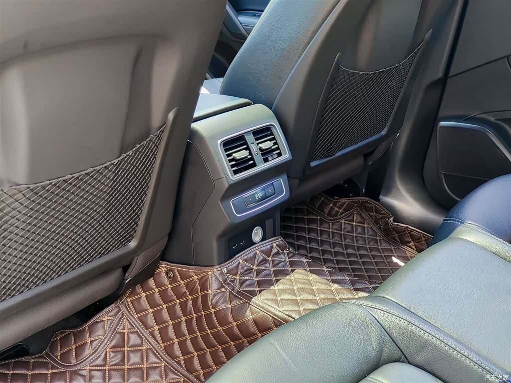 Audi Q5L, 2021 9