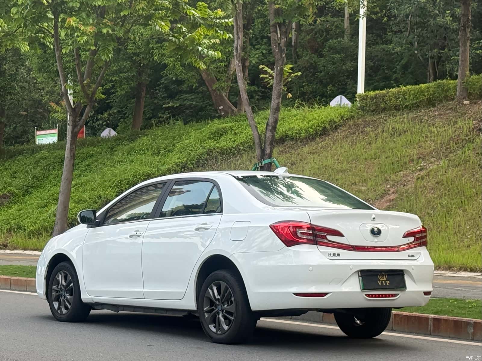 BYD Qin, 2017 4