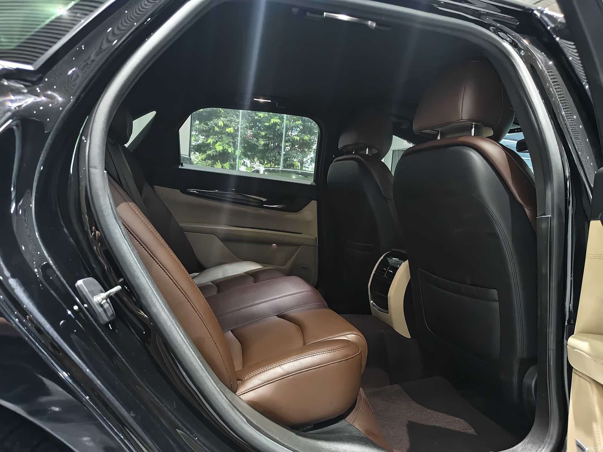Cadillac CT6, 2020 21