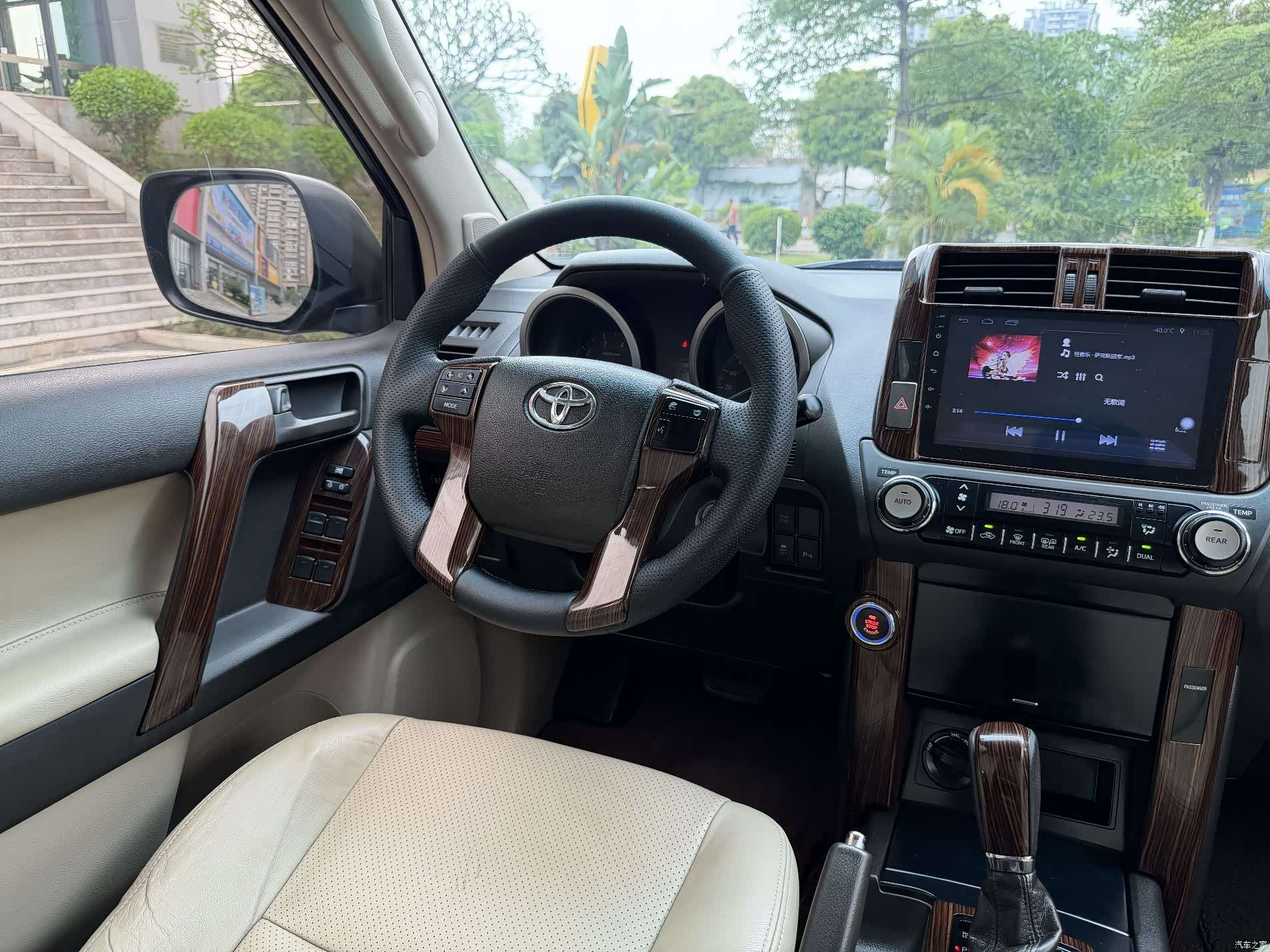 Toyota Prado, 2012 7