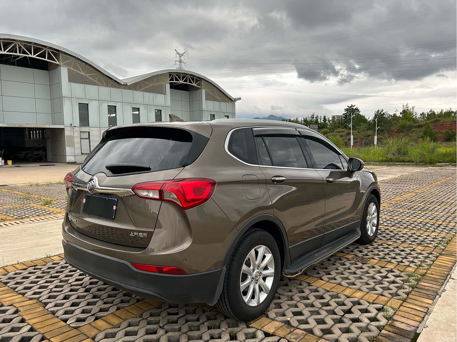 Buick Envision Plus, 2018 все фото