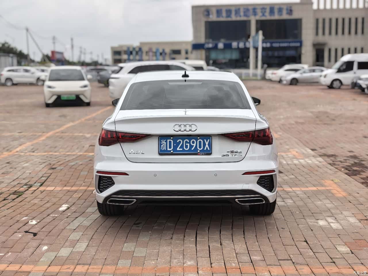 Audi A3, 2022 все фото