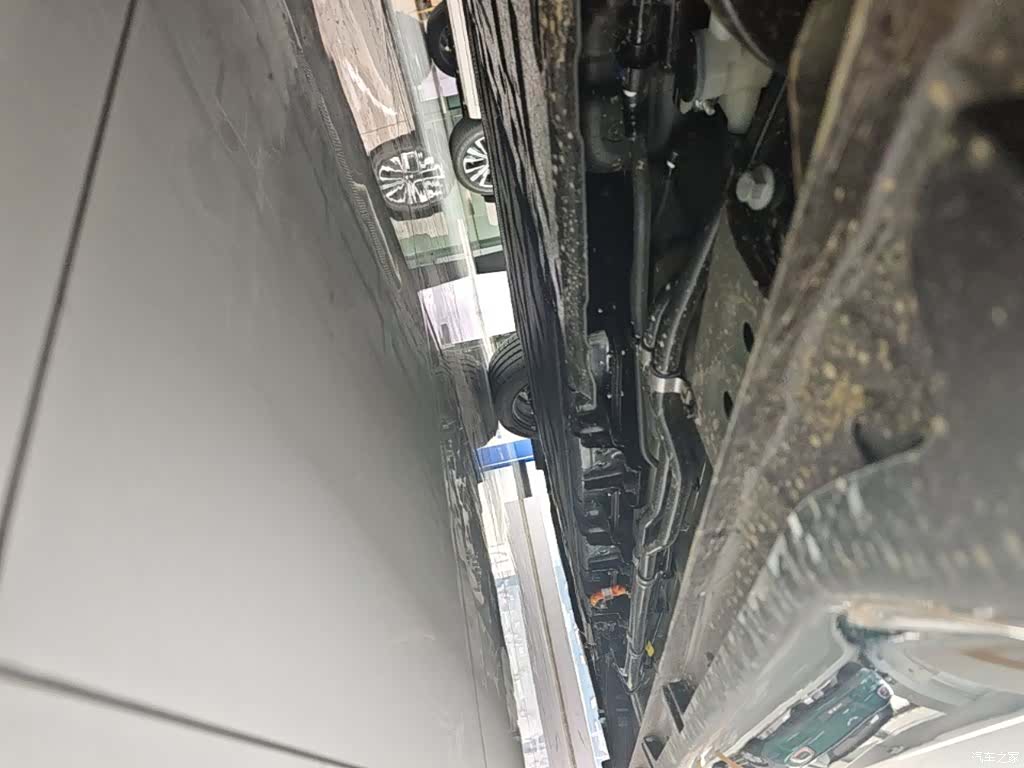 Wuling Starlight, 2026 4