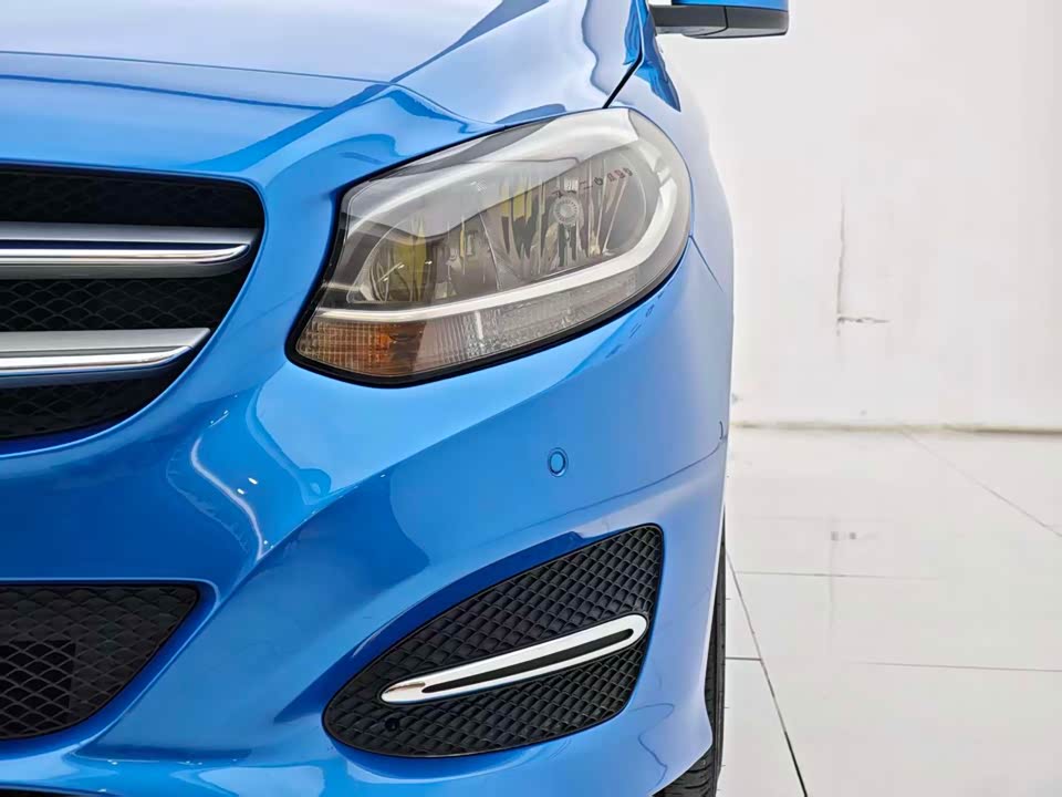 Mercedes-Benz Class B