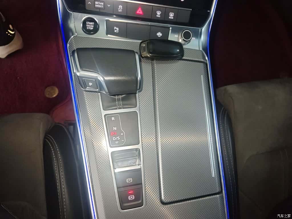 Audi A6L, 2021 14