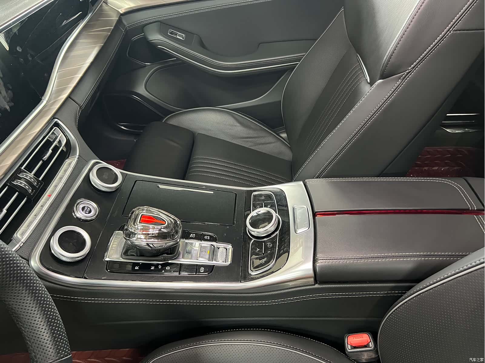 Hongqi H9, 2021 6
