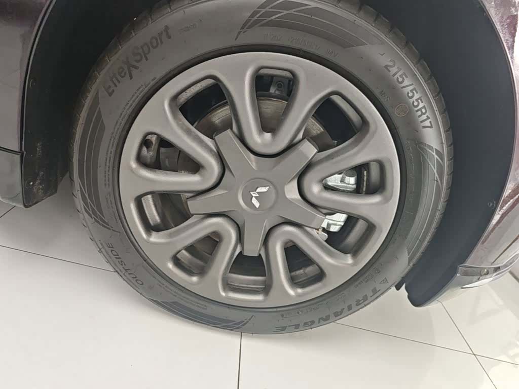 Wuling Starlight, 2026 14
