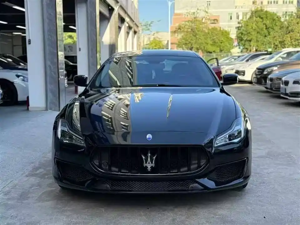 Maserati President