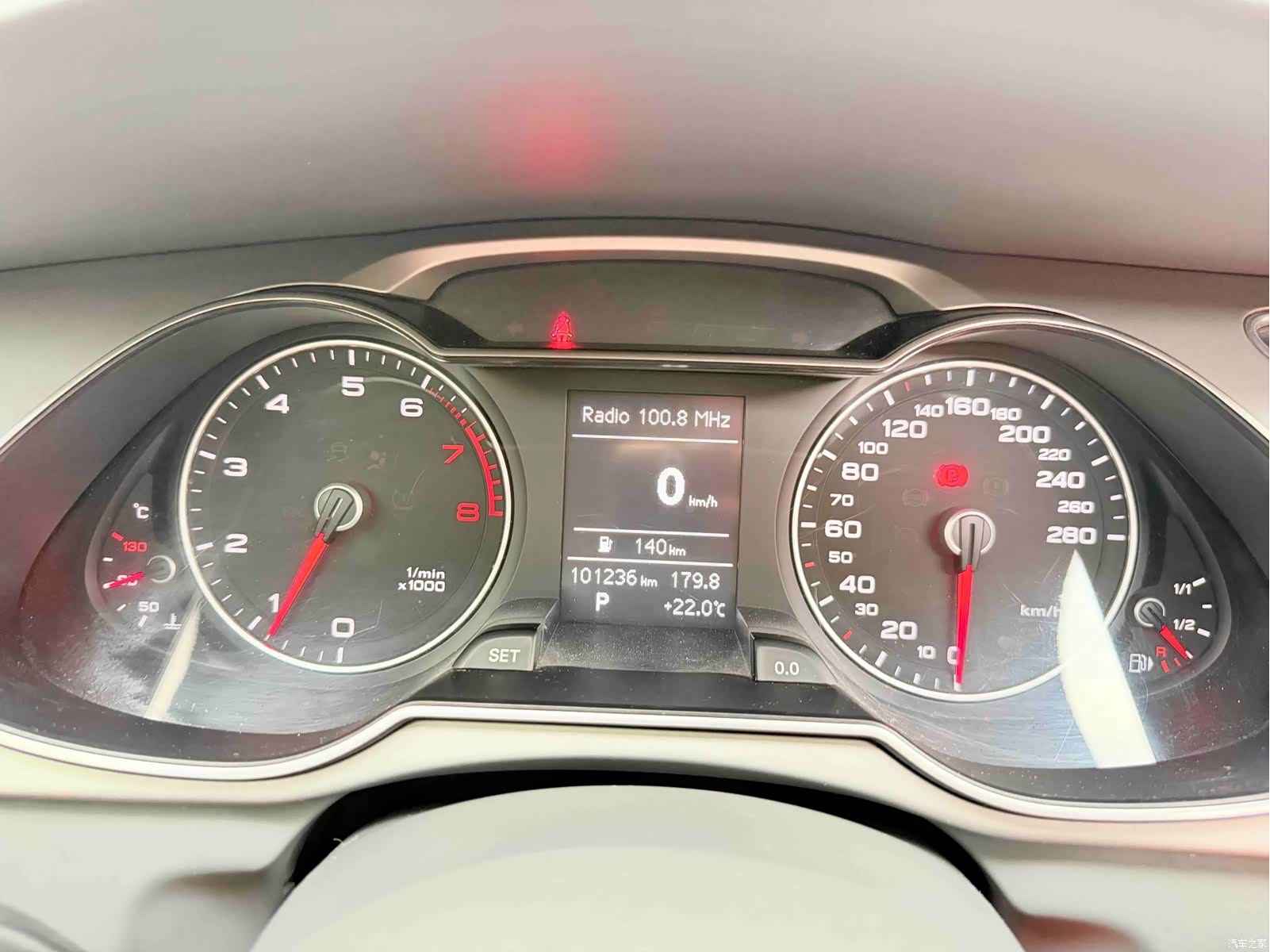 Audi A4L, 2015 18