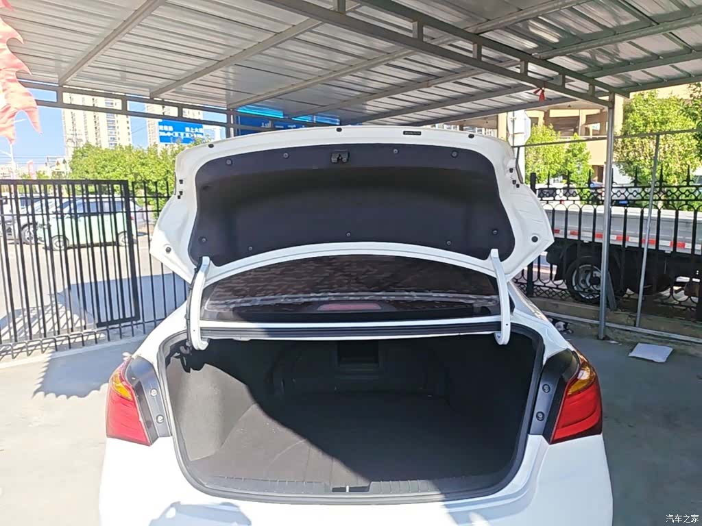 Hyundai GLS, 2018 15