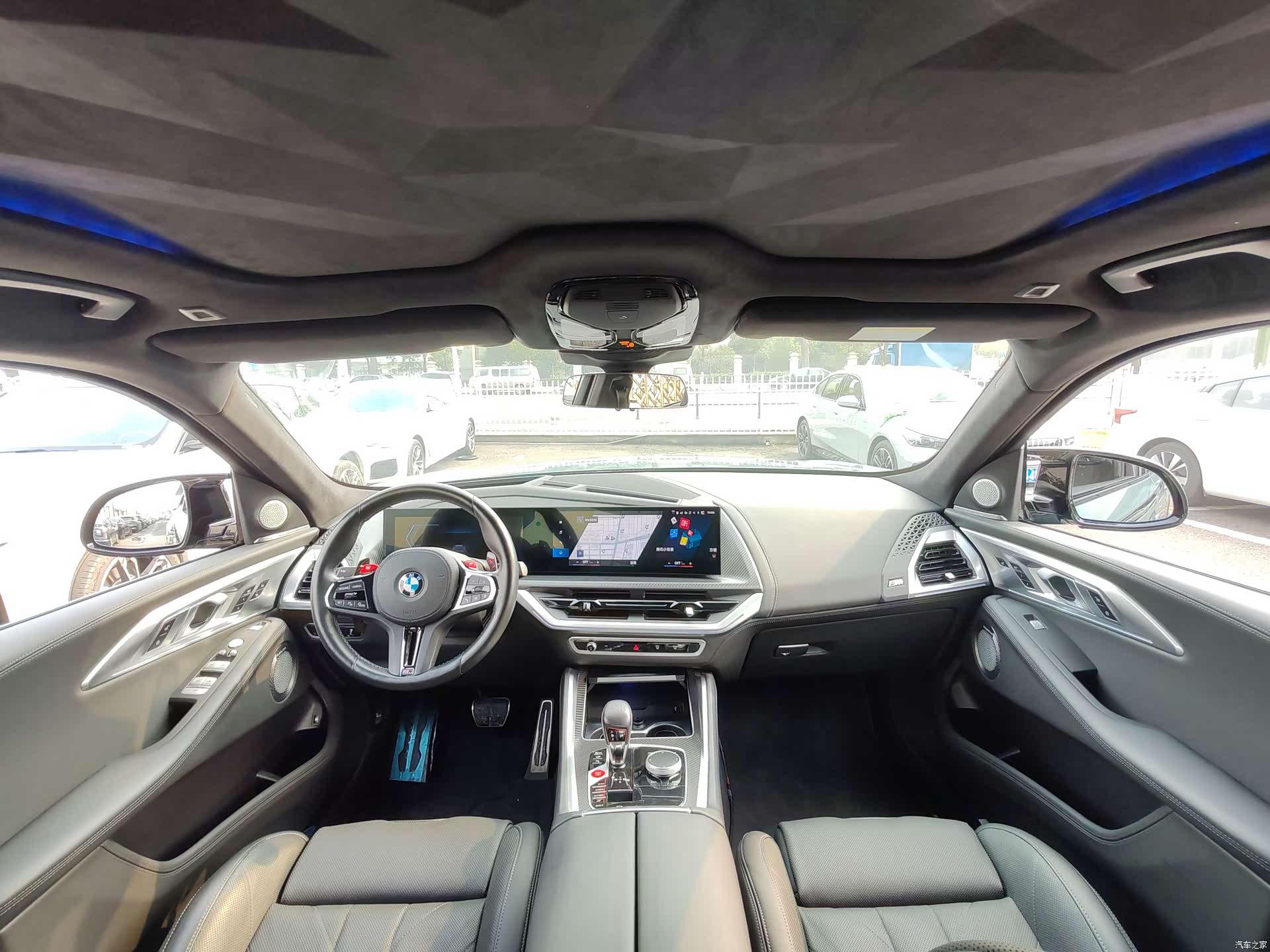 BMW XM, 2024 13