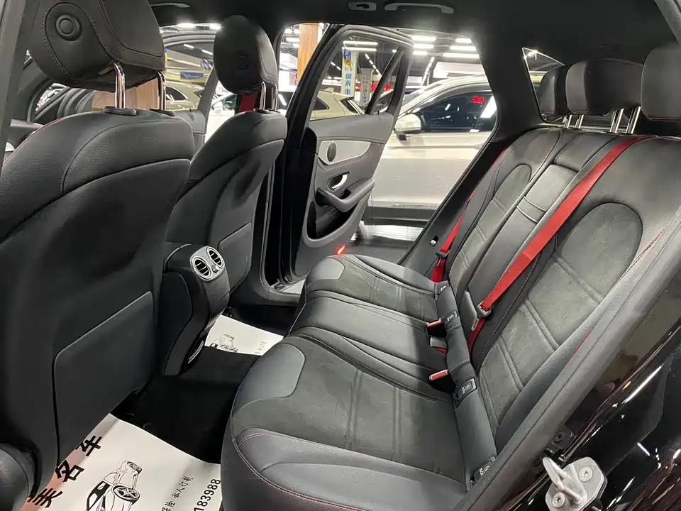 Mercedes-Benz GLC AMG