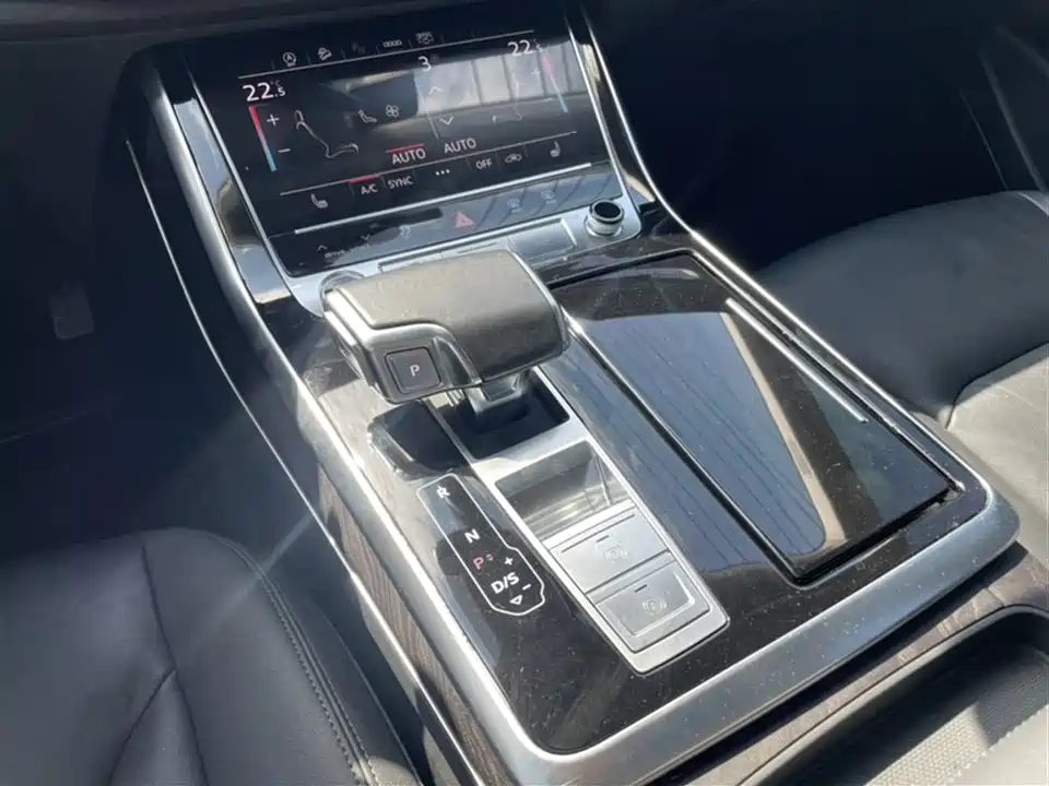 Audi Q8 Audi Q8
