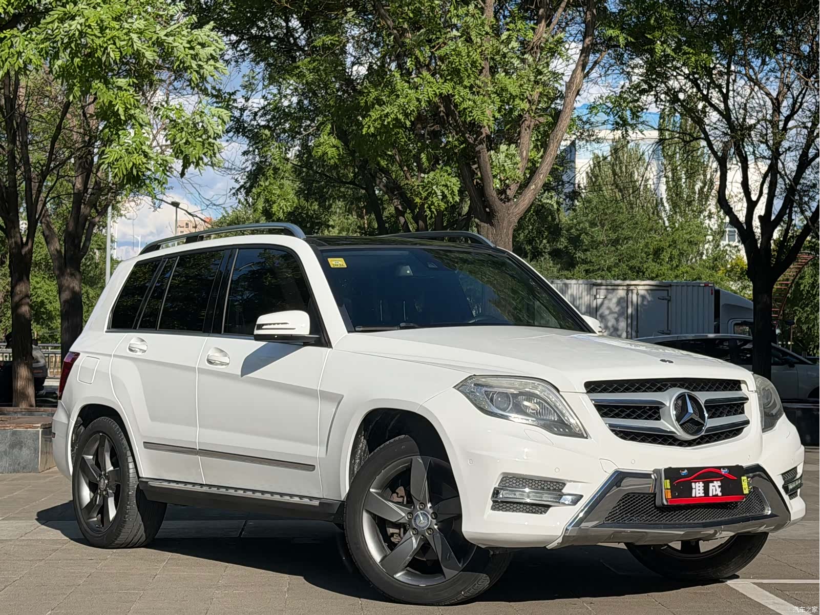 Mercedes-Benz GLK-Class, 2015 3