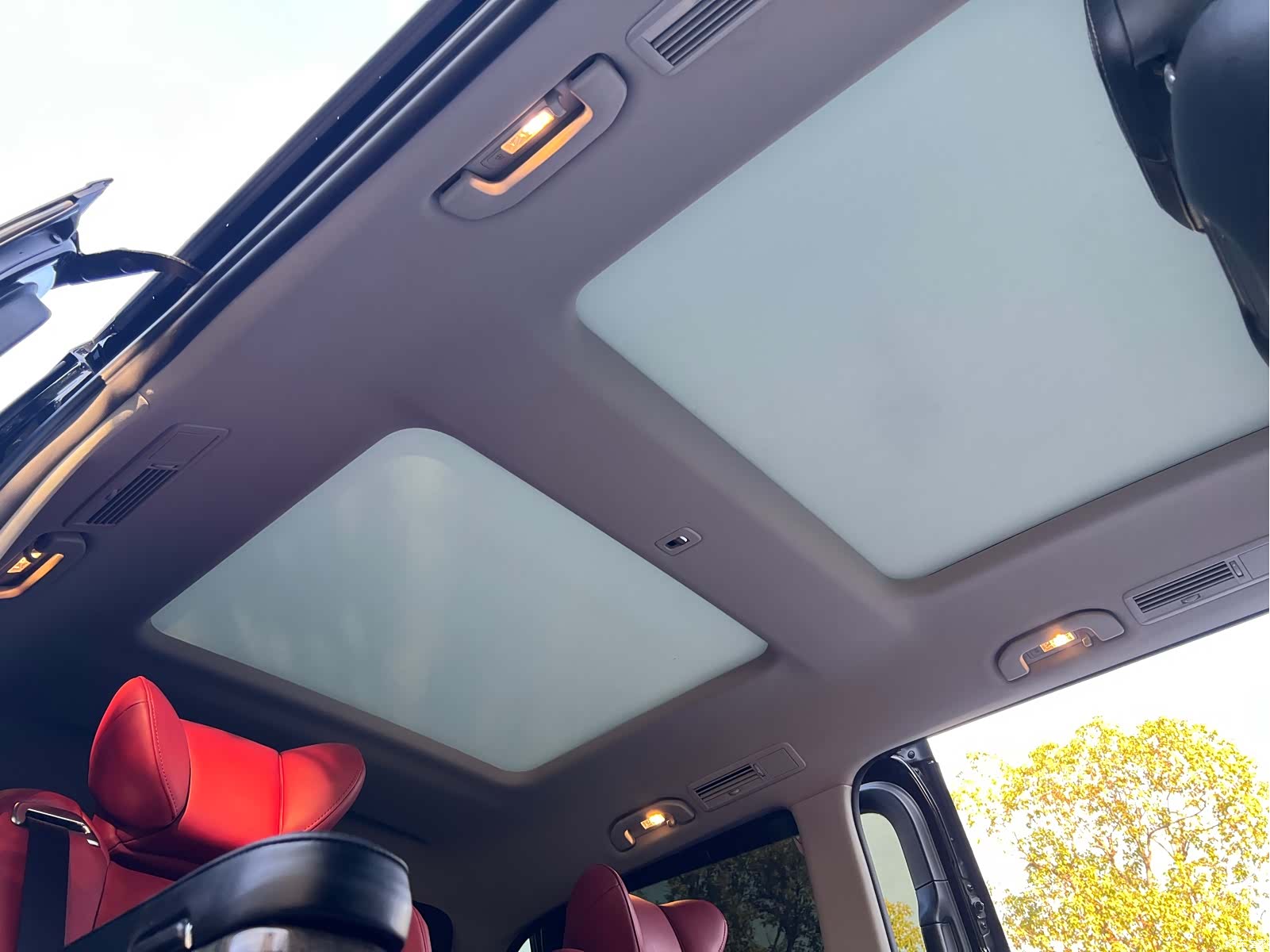 Mercedes-Benz V-Class, 2019 24