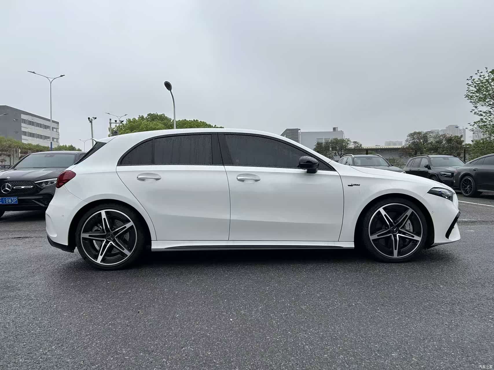 Mercedes-Benz A-Class, 2024 4